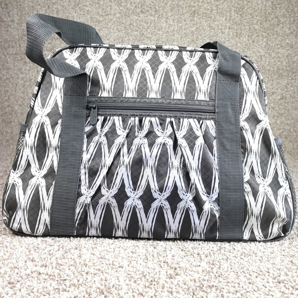 Thirty-One All-in Tote Duffel Bag Grey White Geometric‎ Link Weekender Carry-On